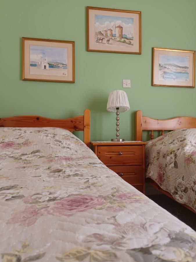 Seaside Family Apartment Loutraki Екстер'єр фото