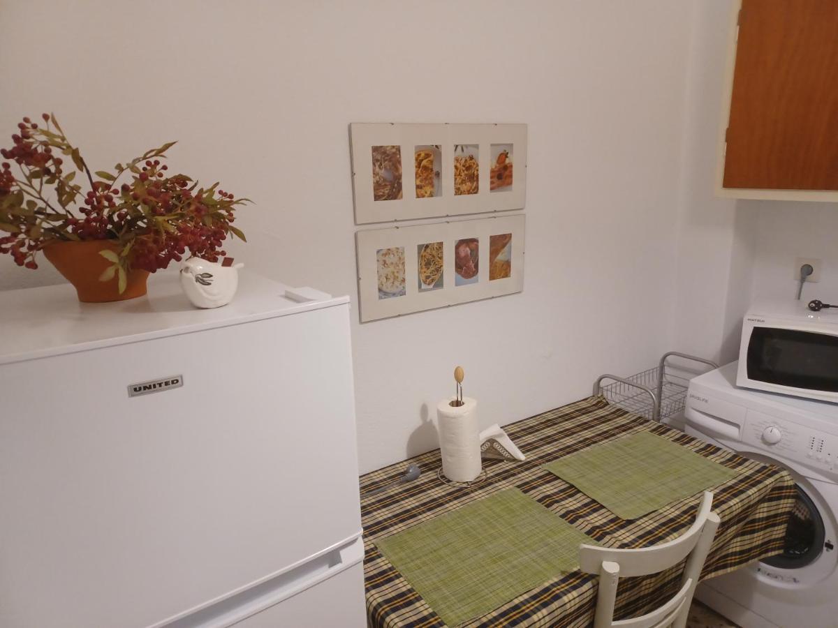 Seaside Family Apartment Loutraki Екстер'єр фото